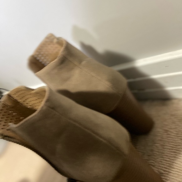 Brash beige open toe ankle boots - Picture 6 of 10